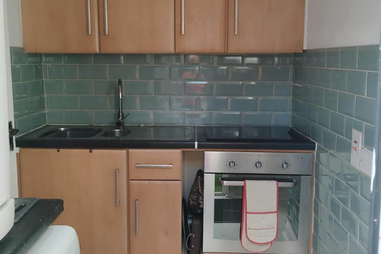Private kitchen 2, Cosy Cork - House - Sleeps 4 - City Centre