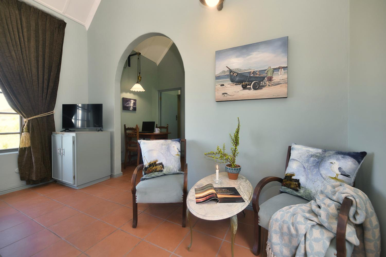 Others 5, Grace Courtyard Cottage, Overberg