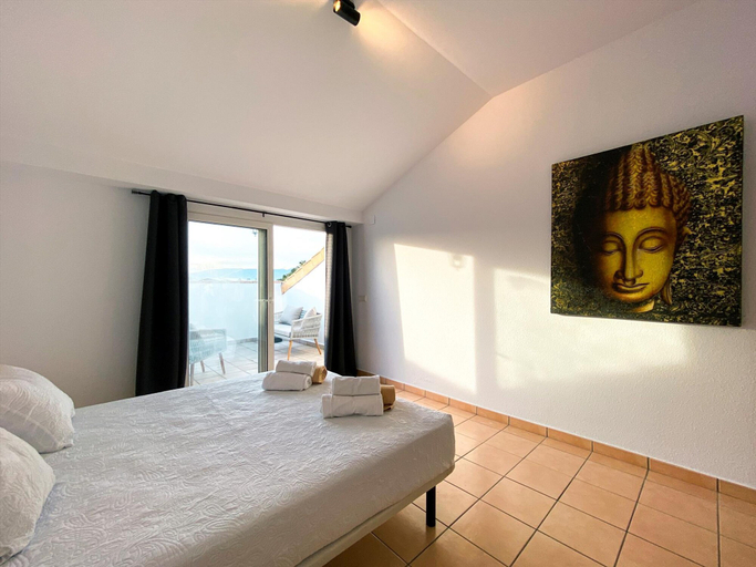 Room 5, Artesol 4 pax in Platja de l Arenal, Alicante