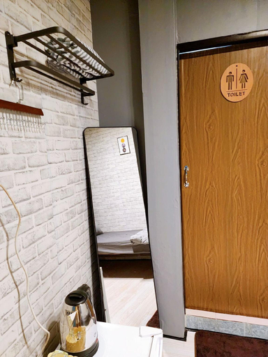 Others 5, 110:Homely Apartment Free Wi-Fi and Near BTS line, Chatuchak