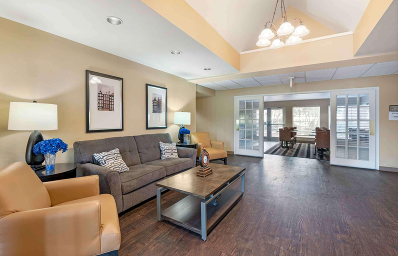 Public Area 2, Extended Stay America Cincinnati Blue Ash Reed Har, Hamilton
