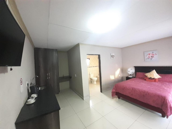Others 1, KPK LODGE mankweng turfloop, Capricorn