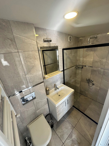 Bathroom, İsthouse, Beşiktaş