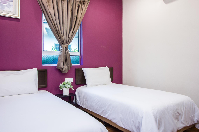 Bedroom 27
