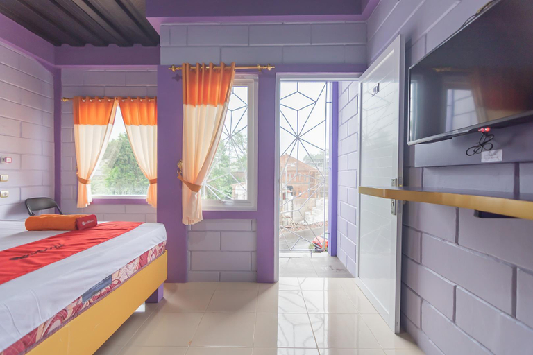 Bedroom 16