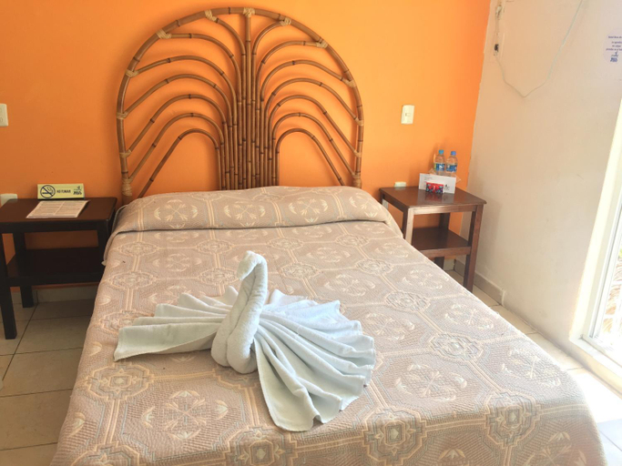Bedroom 2, Hotel Boca de Ovejas, Alto Lucero de Gutiérrez Barrios
