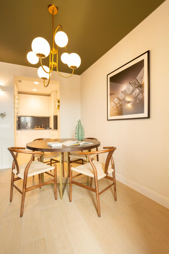 Others 4, San Bernardo - Darya Living, Madrid