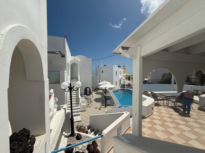 Others 5, Hotel Hellas, South Aegean