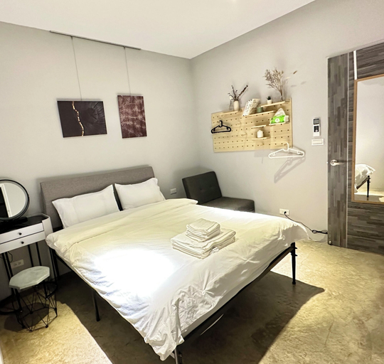 Room 3, Entire Pool House for 10 people, Tainan