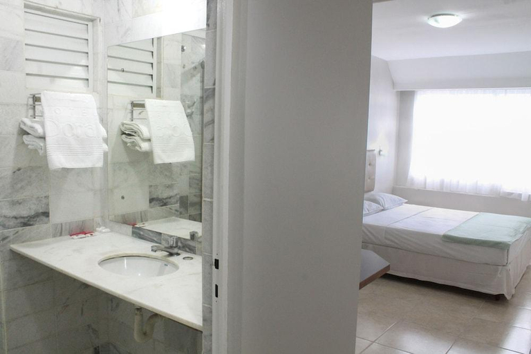 Bathroom 4, Hotel Doral Apucarana, Apucarana