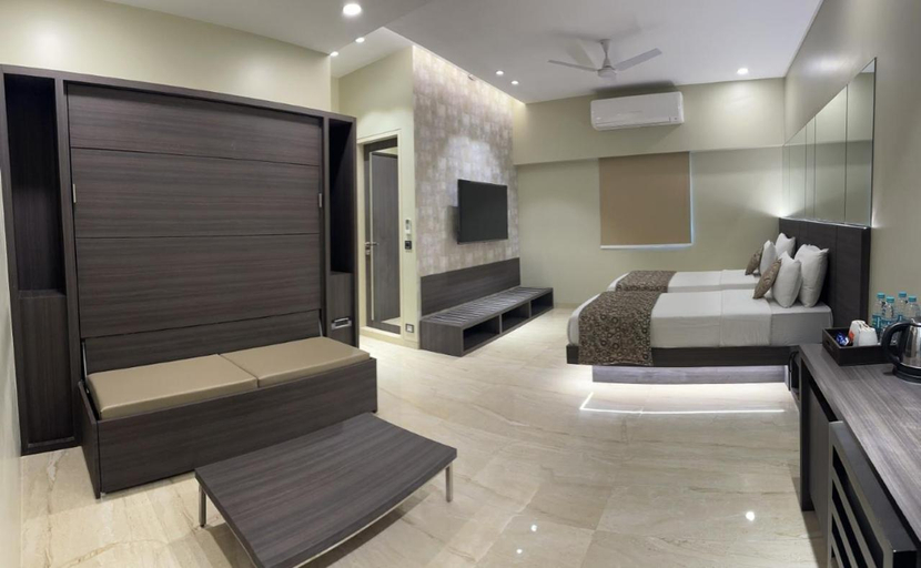 Others 3, Hotel Landmark Fort, Mumbai City