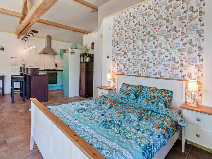 Bedroom, Farmhouse in Eastermar near De Leijen River, Tytsjerksteradiel