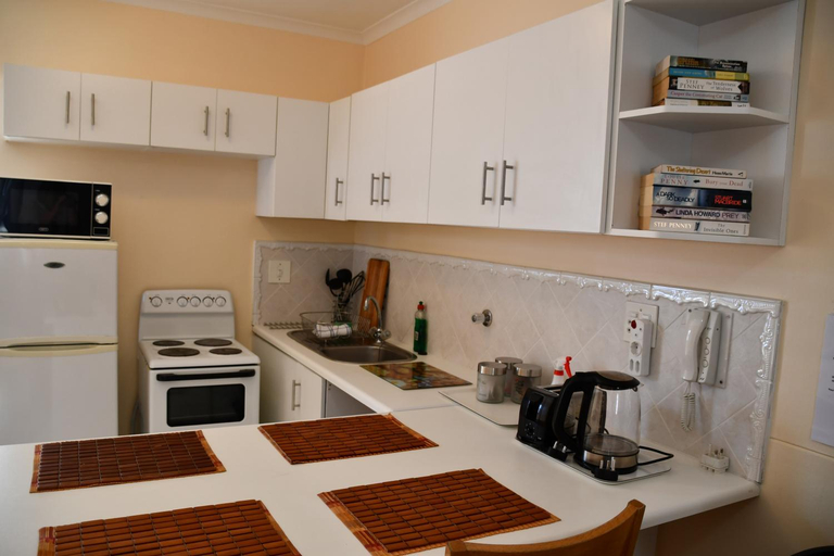 Others 5, Bradclin Sport Newlands, City of Cape Town