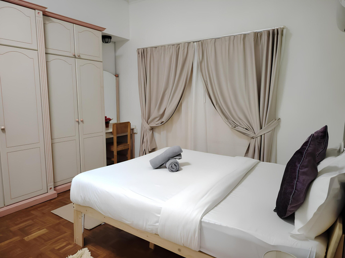 Bedroom 2, Natol Homestay-Riverbank Suites High Rise City Centre, Kuching
