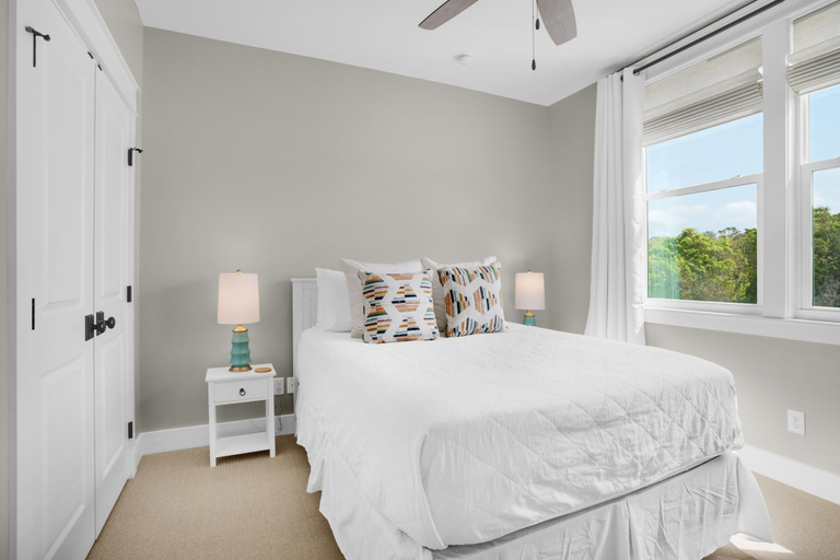 Bedroom 4, Moonlight Cottage, Bay