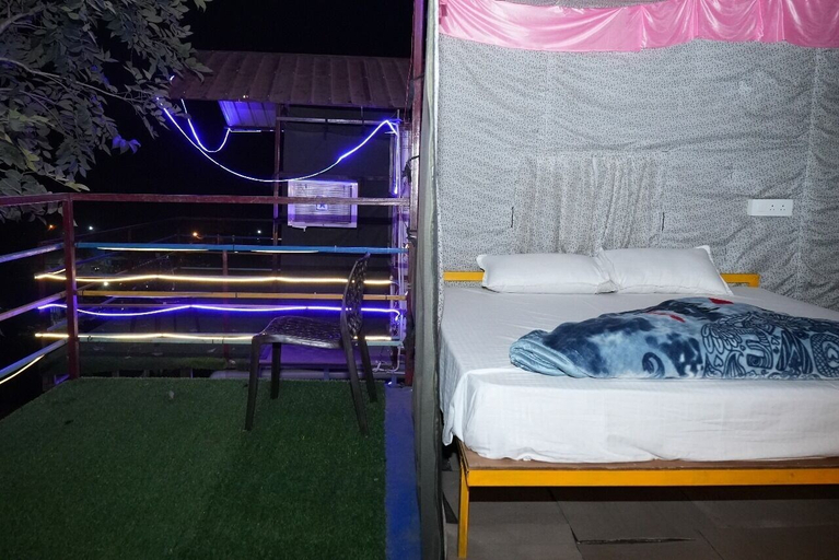 Bedroom 2, Rudra Adventures, Garhwal