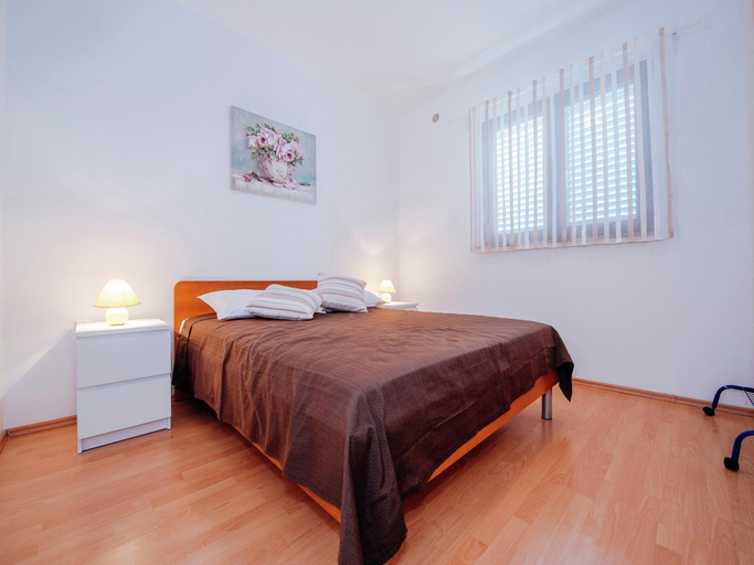 Others 2, Stunning apartment in Zadarska županija w/ , Starigrad