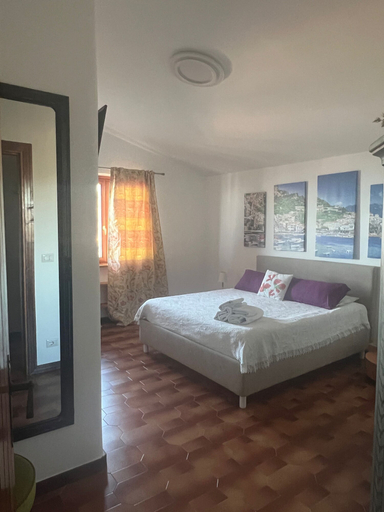 Bedroom 4, B&B Villa Reginella, Napoli