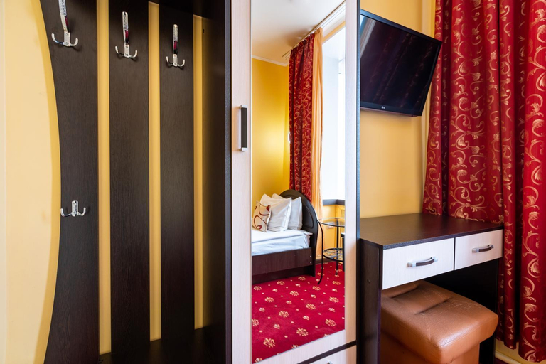 Others 4, Jenavi Club Hotel, Sankt-Peterburg gorsovet
