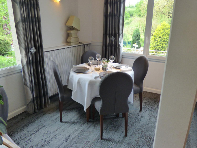 Food & Drinks 5, Auberge De L Abbaye, Manche
