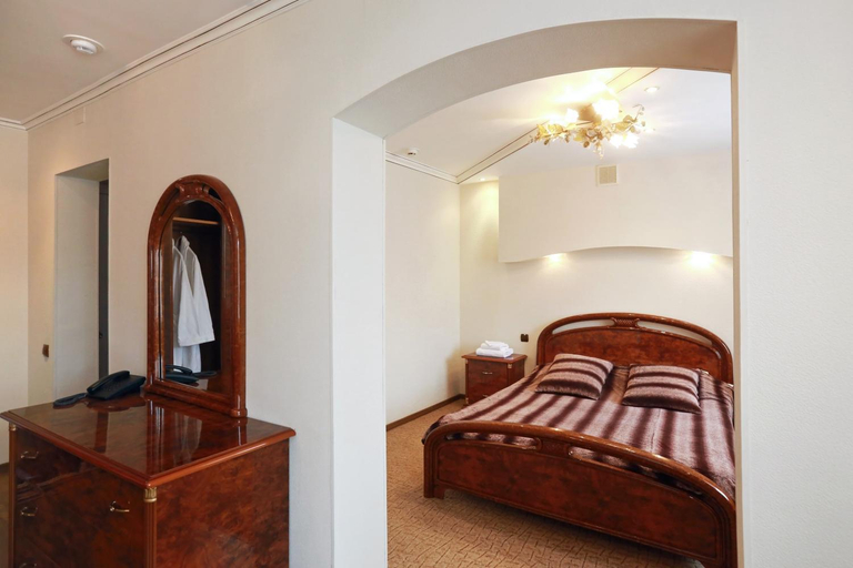 Bedroom 2, Memphis City Hotel, Krasnoyarsk