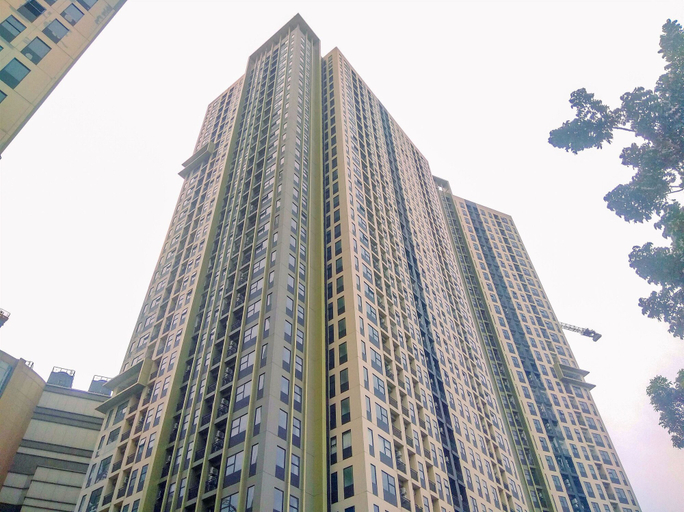Exterior & Views 2, Elegant and Spacious 2BR Apartment Transpark Cibubur, Depok