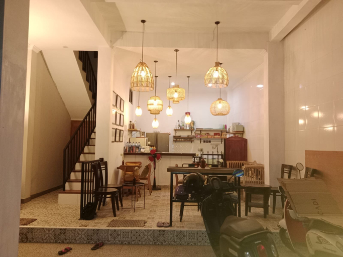 Food & Drinks, South Island Bali - Near Uluwatu, Badung