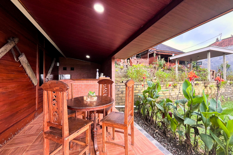 Dining Room 8