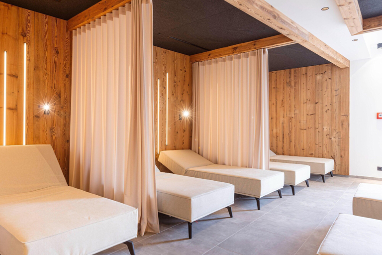 Spa treatment 3, Apartment in Fiss With Balcony, Landeck