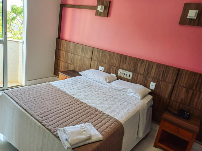 Bedroom 3, Piloes Palace Hotel, Mineiros