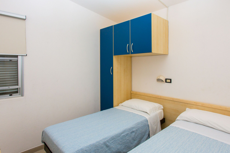 Bedroom 3, Club Del Sole Marina Romea Easy Camping Village, Ravenna