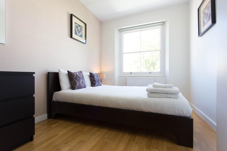 Bedroom 2, Princes Square Serviced Apartments, London
