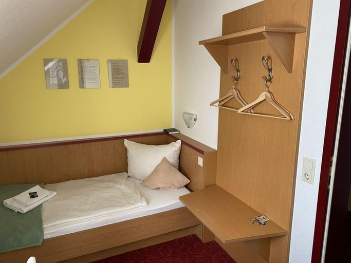 Bedroom 2, Panoramahotel Lilienstein, Sächsische Schweiz-Osterzgebirge