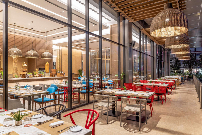 Food & Drinks 5, DoubleTree by Hilton Vientiane, Vientiane