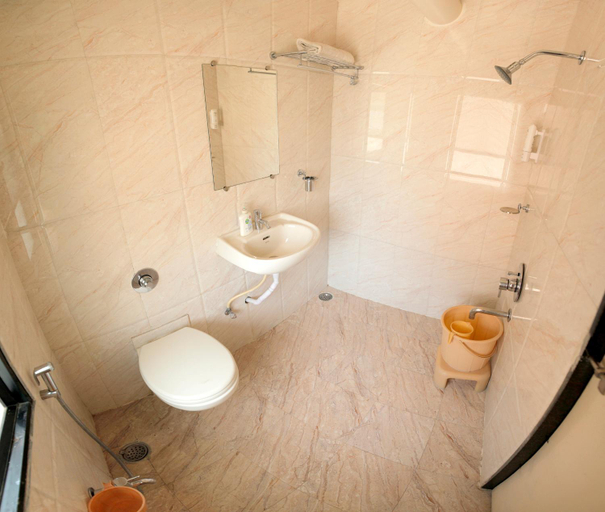 Bathroom, Hotel Gurjas, Aurangabad