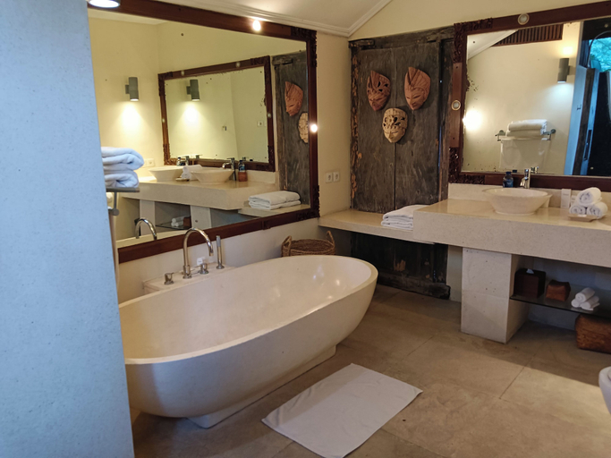 Bathroom 4, Kembali On The River by Balipras, Tabanan