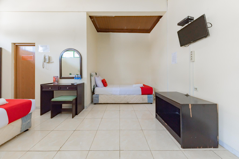 Bedroom 13