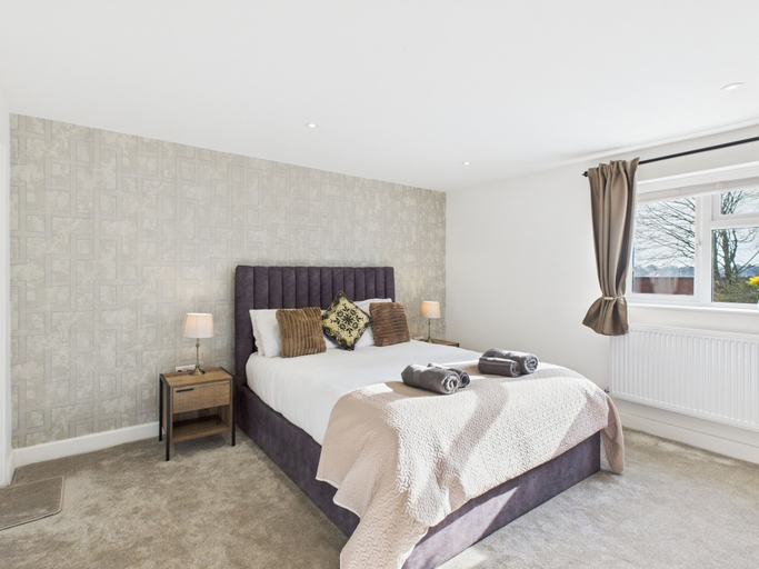 Room 3, Central Guest Room - En-suite, Parking, Birmingham