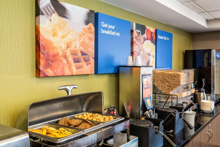 Food & Drinks 5, Comfort Inn Kenora, Kenora
