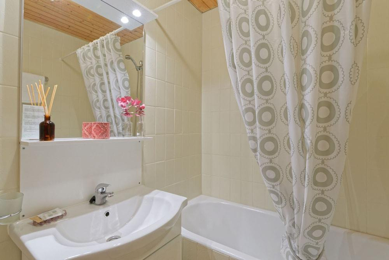 Bathroom 3, Hotel Splendide, Entremont
