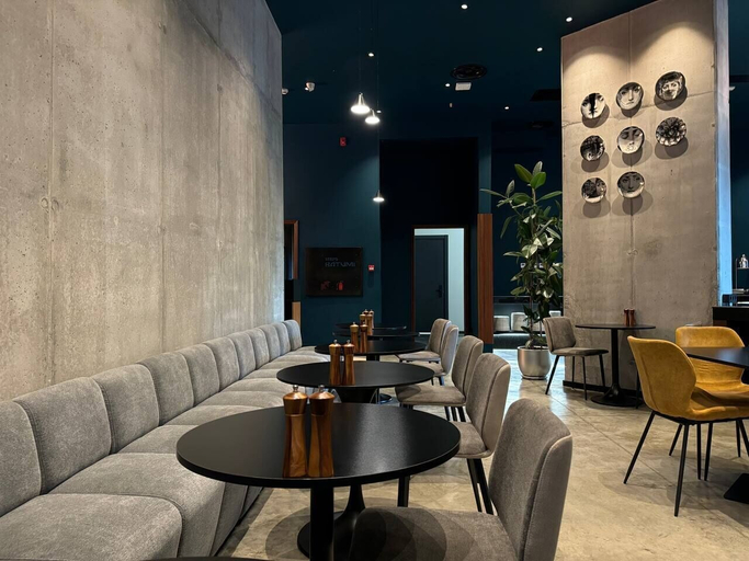 Food & Drinks 4, Studio close to the Sea Park and Casino, Batumi