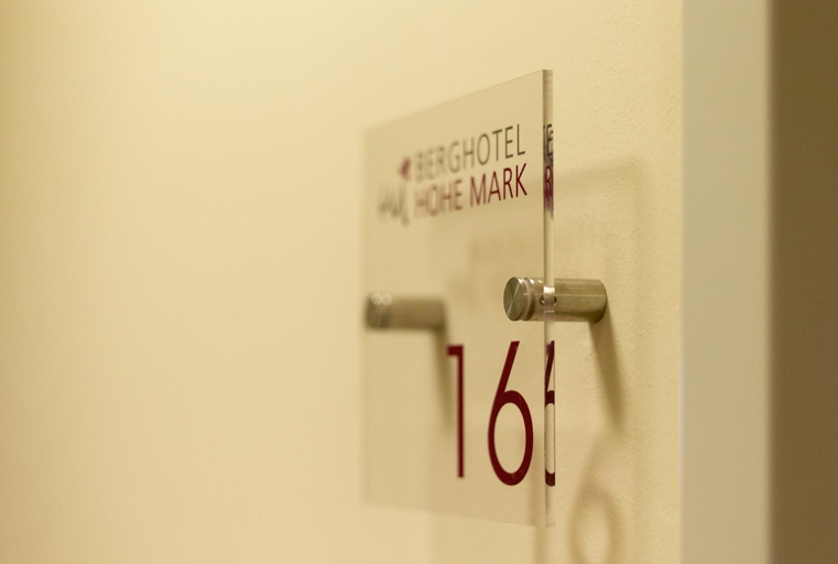 Bathroom 4, Berghotel Hohe Mark, Borken