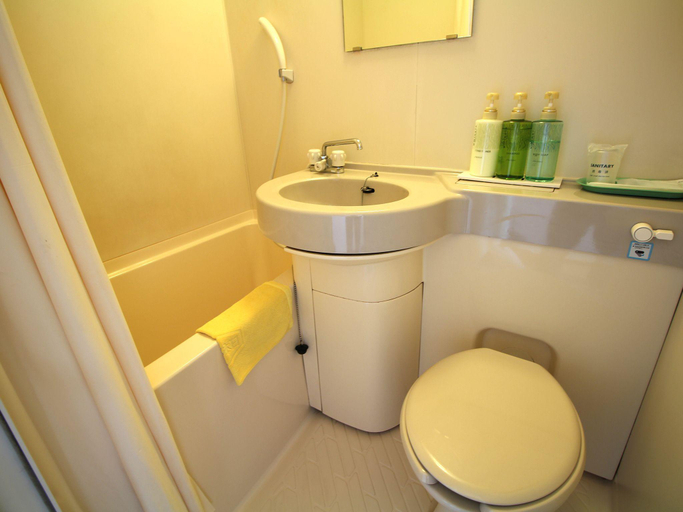 Bathroom, Hotel Okuni (Royal Inn Group), Okaya