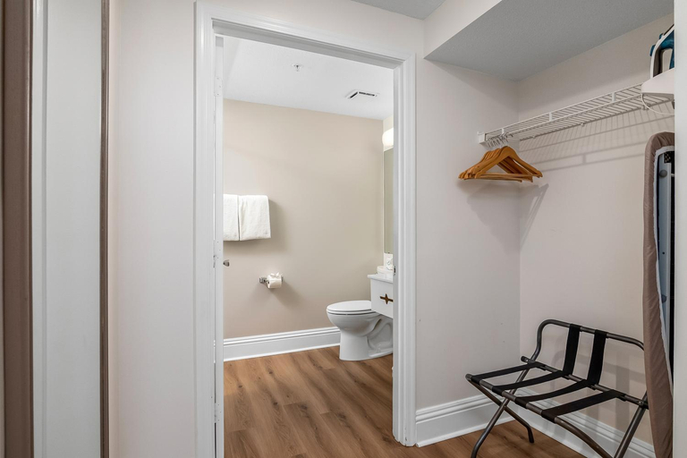 Bathroom 4, Naples Park Central, Collier