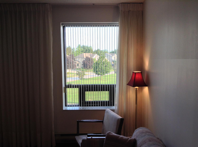 Others 4, Shakespeare Inn, Perth