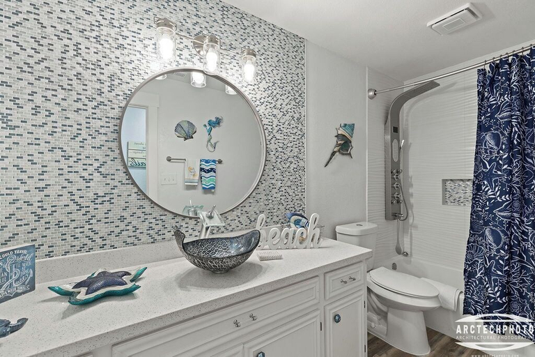 Bathroom, The Dunes by South Padre Resort Rentals, Cameron
