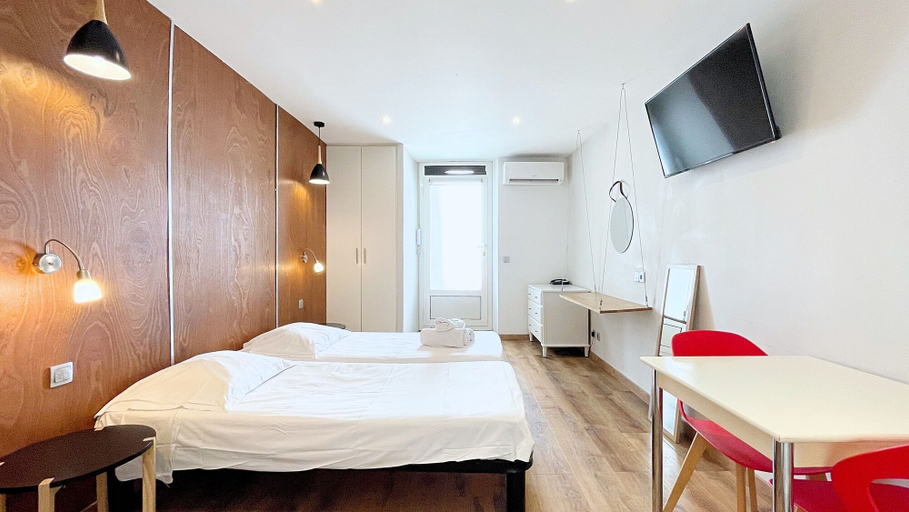 Bedroom 5, Hotel Le Florian, Alpes-Maritimes