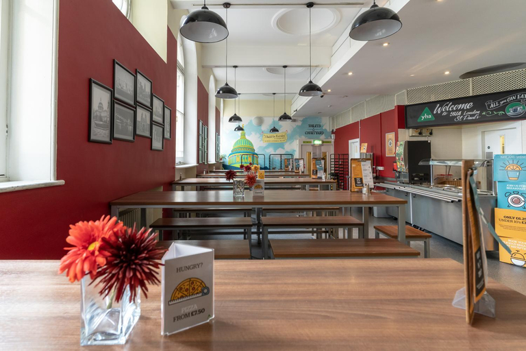 Food & Drinks 5, YHA London St Pauls Hostel, London