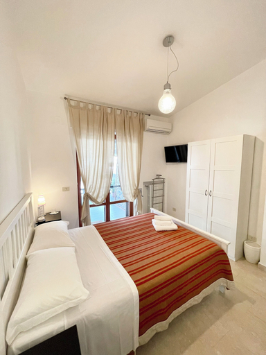 Bedroom 3, B&B Le Saline, Taranto