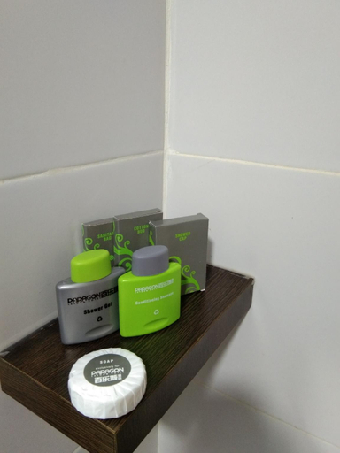 Bathroom 5, Paragon Lutong Hotel, Miri